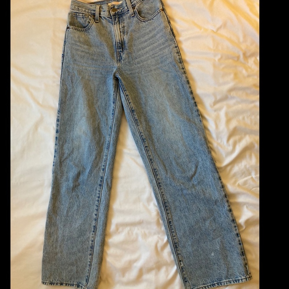 Levi’s high waisted straight jeans